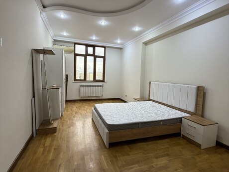 2-room apartment for rent, 85 m², İnşaatçılar: 800 ₼/mo 3