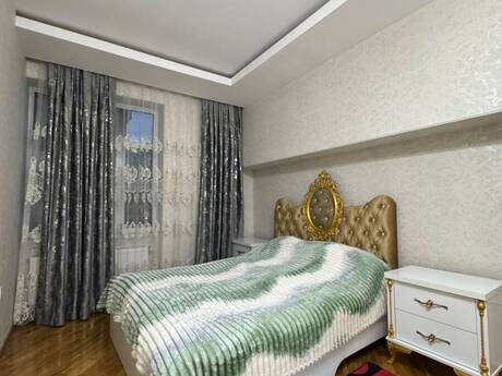 2-room apartment for rent, 100 m², Nizami: 1 100 ₼/mo 5