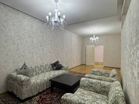 2-room apartment for rent, 100 m², Nizami: 1 100 ₼/mo 3