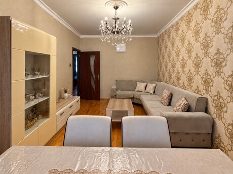 3-room apartment for rent, 84 m², Yeni Günəşli: 500 ₼/mo 3