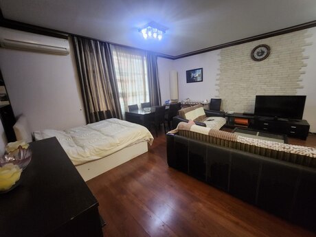 3-room apartment for rent, 100 m², Şah İsmayıl Xətai: 60 ₼/mo 4