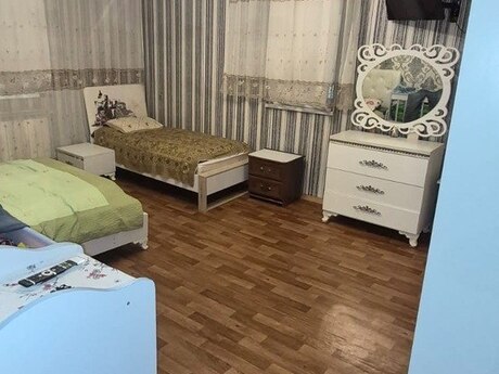 6 otaqlı həyət evi, 330 m², Ramana: 175 000 ₼ 5