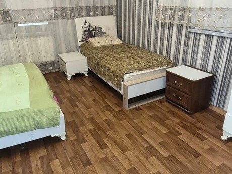 6 otaqlı həyət evi, 330 m², Ramana: 175 000 ₼ 4