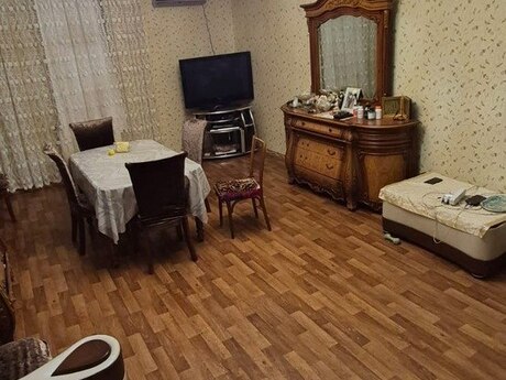 6 otaqlı həyət evi, 330 m², Ramana: 175 000 ₼ 3