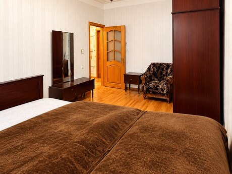 3 otaqlı mənzil, 85 m², Nəsimi: 217 500 ₼ 2