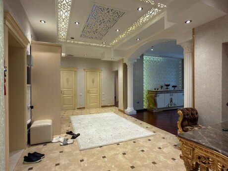 4-room apartment, 215 m², İçəri Şəhər: 680 000 ₼ 4