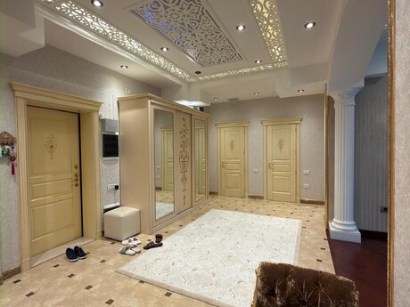 4-room apartment, 215 m², İçəri Şəhər: 680 000 ₼ 3