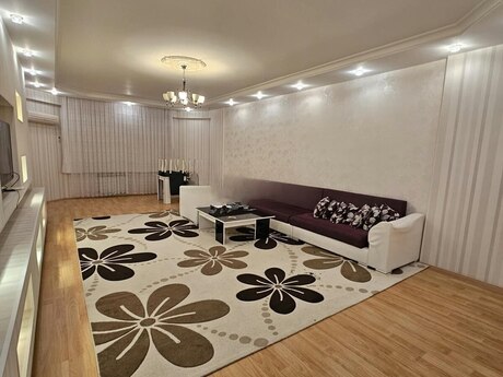 3 Şah İsmayıl Xətai