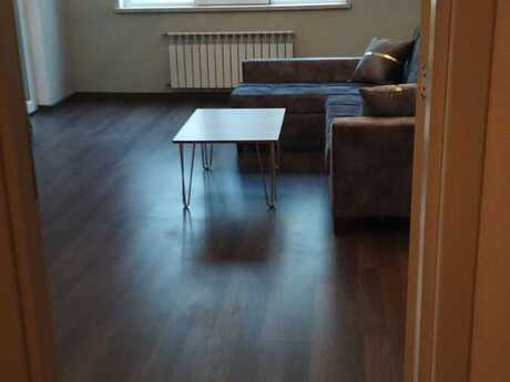 2-room apartment for rent, 77 m², Həzi Aslanov: 750 ₼/mo 3