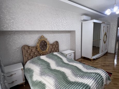 Kirayə 2 otaqlı mənzil, 100 m², Nizami: 1 100 ₼/ay 2