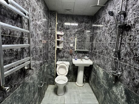2-room apartment for rent, 65 m², Bakıxanov: 500 ₼/mo 2