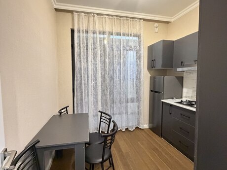 Kirayə 1 otaqlı mənzil, 45 m², Memar Əcəmi: 600 ₼/ay 4
