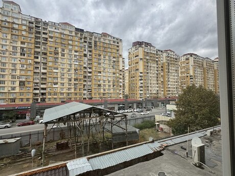 Объявление №6515413 - Баку, м. Ази Асланов, 2-комн., 65 м², 3/9 этаж