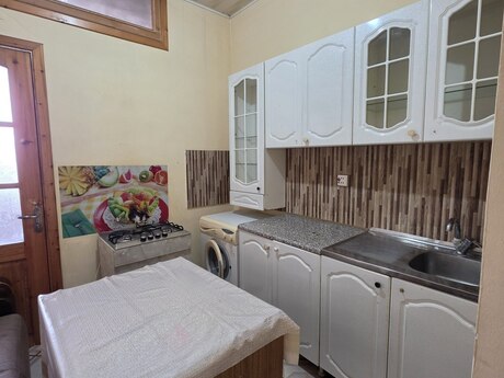 Kirayə 1 otaqlı mənzil, 50 m², İnşaatçılar: 600 ₼/ay 4