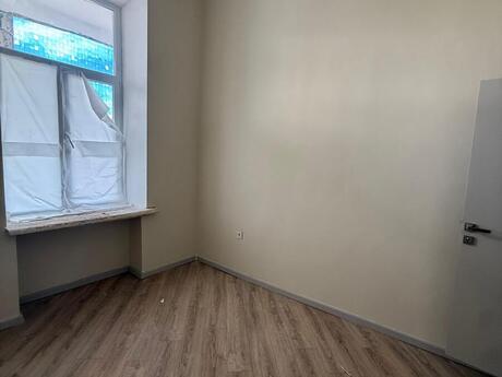 3-room apartment for rent, 80 m², Xətai: 1 500 ₼/mo 4