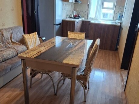 Elan №6515466 - Bakı, İnşaatçılar m., 2 otaqlı, 50 m², 5/5 mərtəbə