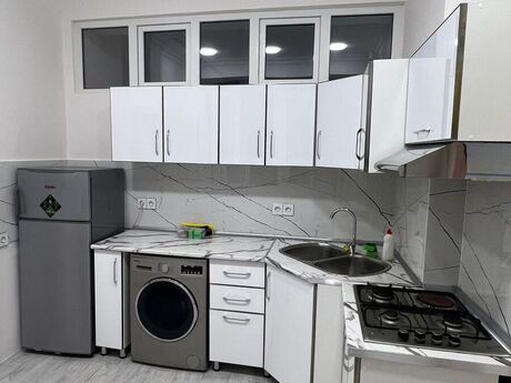 2-room apartment for rent, 55 m², Memar Əcəmi: 650 ₼/mo 3