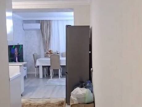 Объявление №6515504 - Баку, м. Ази Асланов, 2-комн., 40 м², 1/5 этаж
