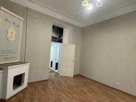 3-room apartment for rent, 130 m², Xətai: 1 200 ₼/mo 2