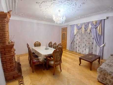 Объявление №6515683 - Баку, м. Гянджлик, 4-комн., 110 м², 3/4 этаж