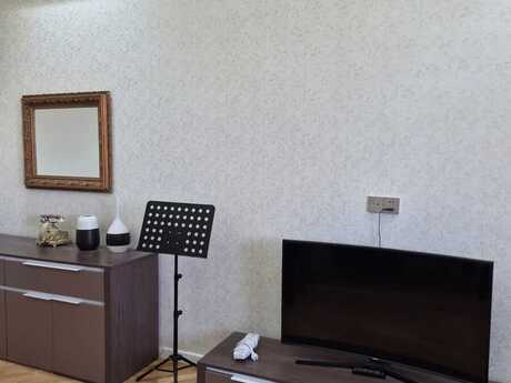 Elan №6515752 - Bakı, 28 May m., 3 otaqlı, 100 m², 18/18 mərtəbə