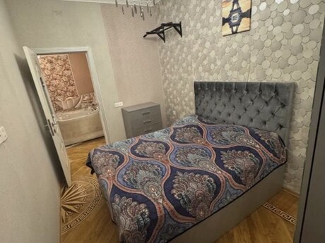4-комнатная квартира, 148 м², 20 Yanvar: 310 000 ₼ 2