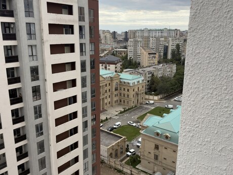 1-комнатная квартира, 65,5 м², Xəmsə Palace: 163 000 ₼ 2