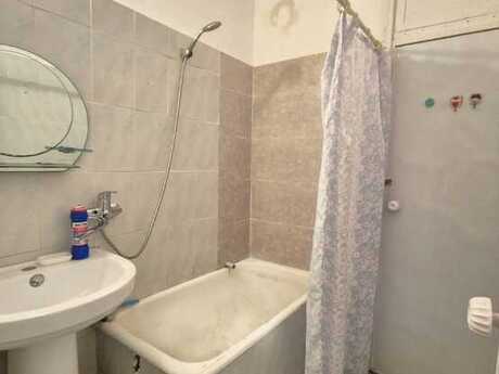 2-room apartment for rent, 42 m², Memar Əcəmi: 600 ₼/mo 5