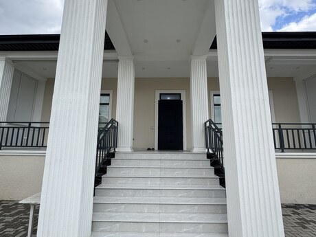 3-room house, 160 m², Həzi Aslanov: 450 000 ₼ 3