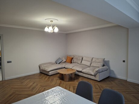 Аренда: 2-комнатная квартира, 70 м², 28 May: 1 000 ₼/мес 2