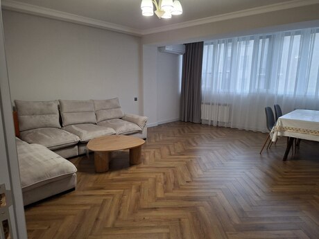 Аренда: 2-комнатная квартира, 70 м², 28 May: 1 000 ₼/мес 3