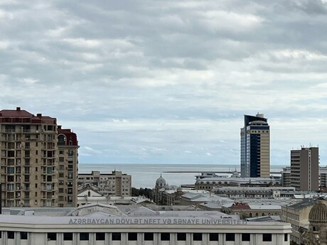 3 otaqlı mənzil, 130 m², 28 May: 390 000 ₼ 2