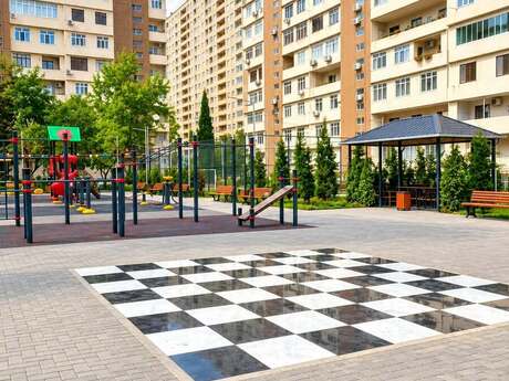 4 otaq · 110 m² · 8/9 mərtəbə, İnşaatçılar