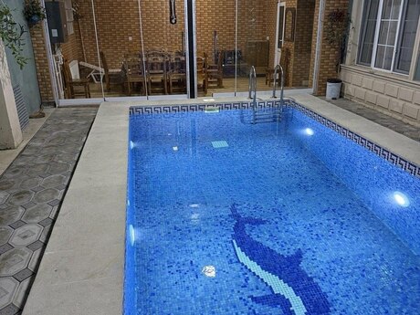 Elan №6515915 - Bakı, Novxanı q., 5 otaqlı, 220 m²