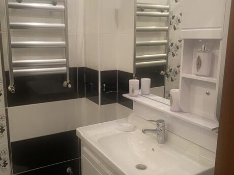 2-room apartment for rent, 105 m², Neftçilər: 820 ₼/mo 5
