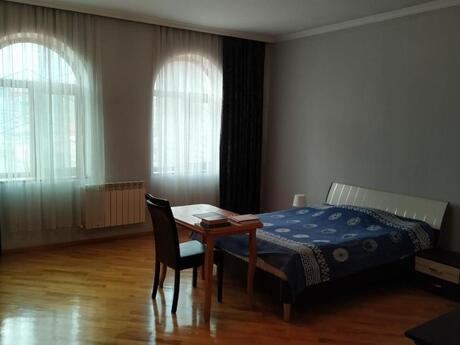 8-комнатный дом, 290 м², Qaraçuxur: 350 000 ₼ 3