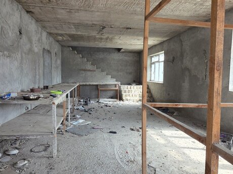 6-room house, 200 m², Binə: 600 000 ₼ 4
