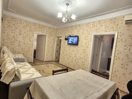 2-room apartment for rent, 45 m², Memar Əcəmi: 600 ₼/mo 3