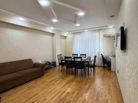 Объявление №6516054 - Баку, пос. Ени Ясамал, 2-комн., 78 м², 13/18 этаж