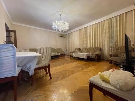 5 otaqlı mənzil, 140 m², Elmlər Akademiyası: 550 000 ₼ 3
