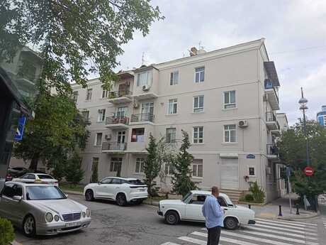 3 otaqlı mənzil, 70 m², Şah İsmayıl Xətai: 220 000 ₼ 2