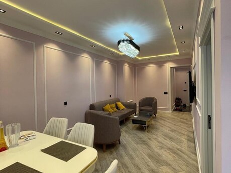 2-room apartment for rent, 64 m², Şah İsmayıl Xətai: 900 ₼/mo 2