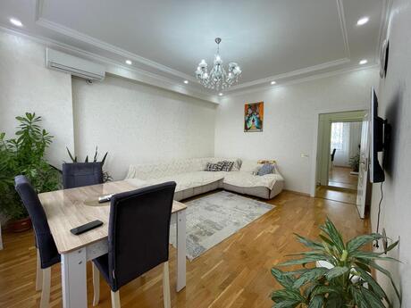3 Qara Qarayev