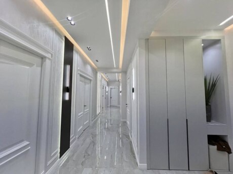 4-room apartment, 147 m², Nərimanov: 580 000 ₼ 3