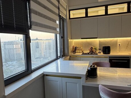 3 otaqlı mənzil, 110 m², 28 May: 384 000 ₼ 4
