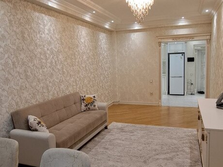 2-room apartment, 70 m², 8-ci mikrorayon: 255 000 ₼ 4