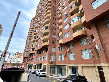 Elan №6516312 - Bakı, Nərimanov r., 4 otaqlı, 198 m², 10/19 mərtəbə