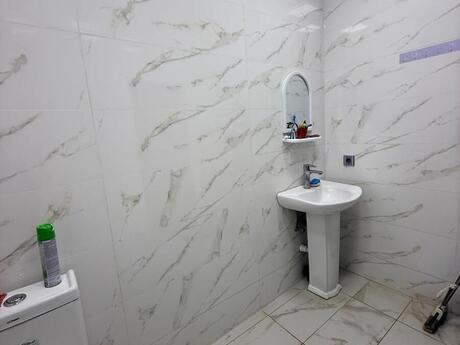 Kirayə 2 otaqlı mənzil, 105 m², 28 May: 800 ₼/ay 4