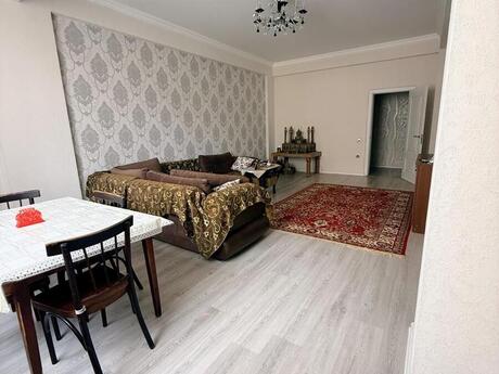 Kirayə 2 otaqlı mənzil, 105 m², 28 May: 800 ₼/ay 2