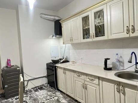 1-room apartment for rent, 60 m², Neftçilər: 450 ₼/mo 2